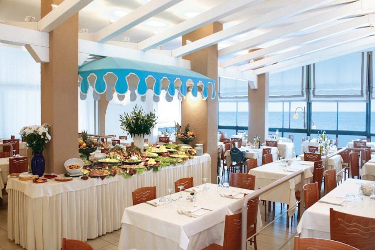 Hotel Manila ลิโดดิเยโซโล ภายนอก รูปภาพ